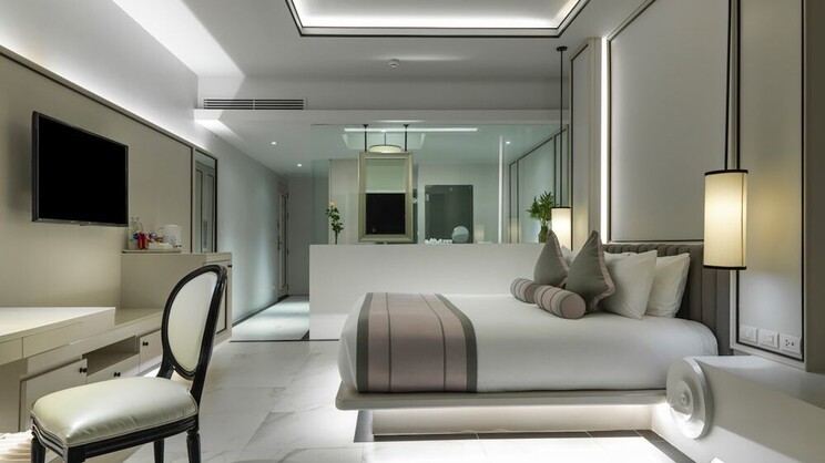 Superior Room Pool View